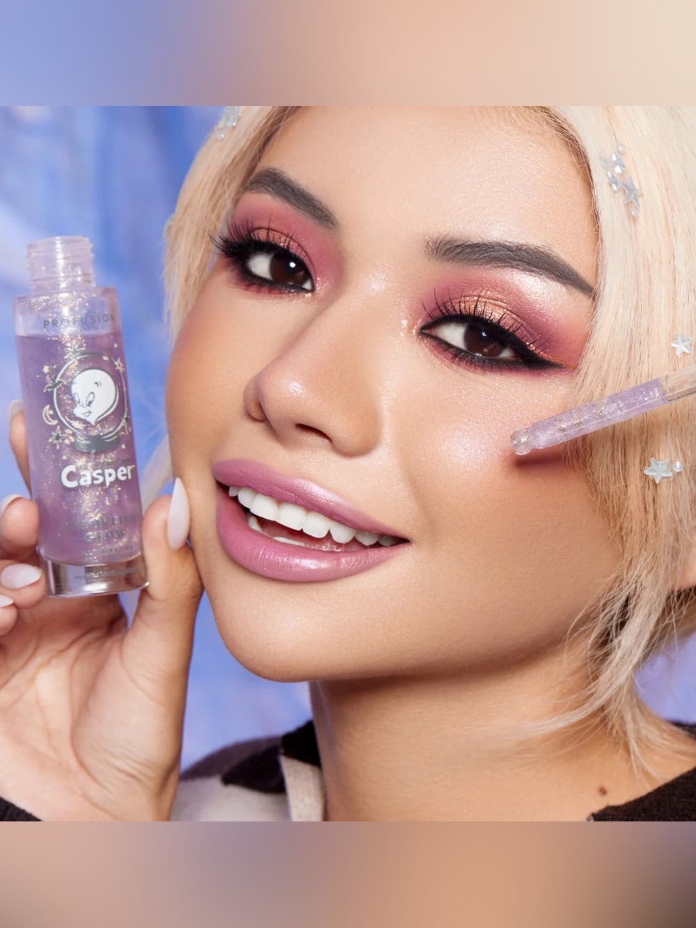Casper the Friendly Ghost Ghoulish Glow Illuminating Face Primer & Setting Spray - Picture 2 of 3